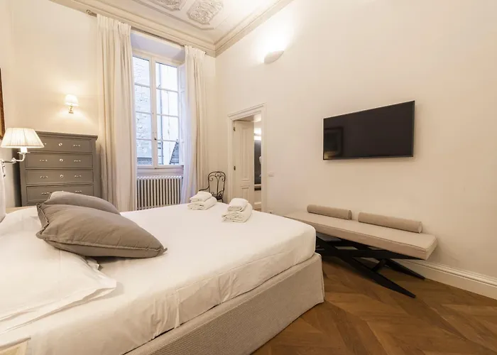 Rinascimento Privato By Mmega * Florence